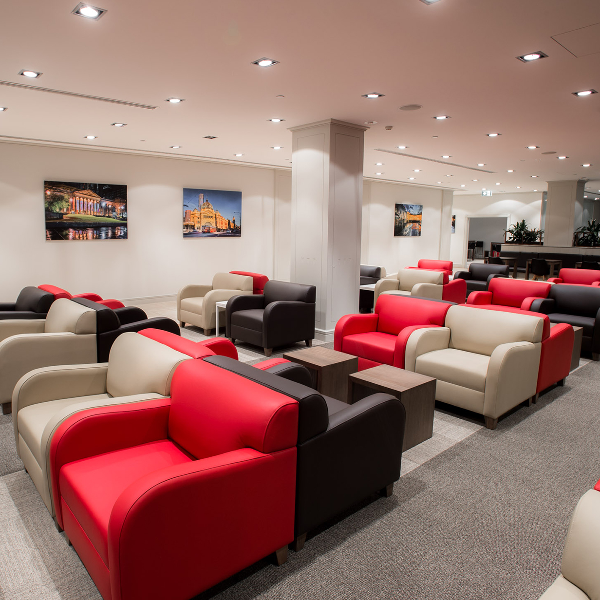 Melbourne Tullamarine Airport Lounge, , small